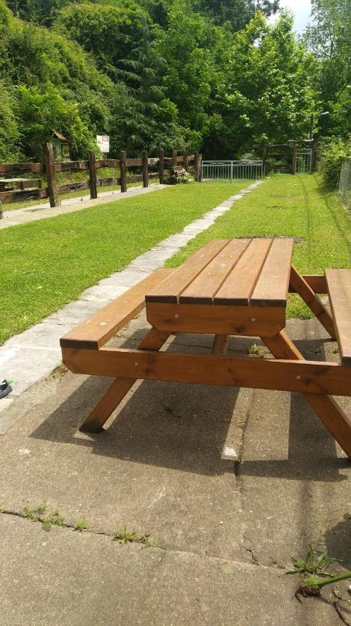 Pensjonat Castro Urdiales - La Vieja Estacion - Cerca De Bilbao Zewnętrze zdjęcie