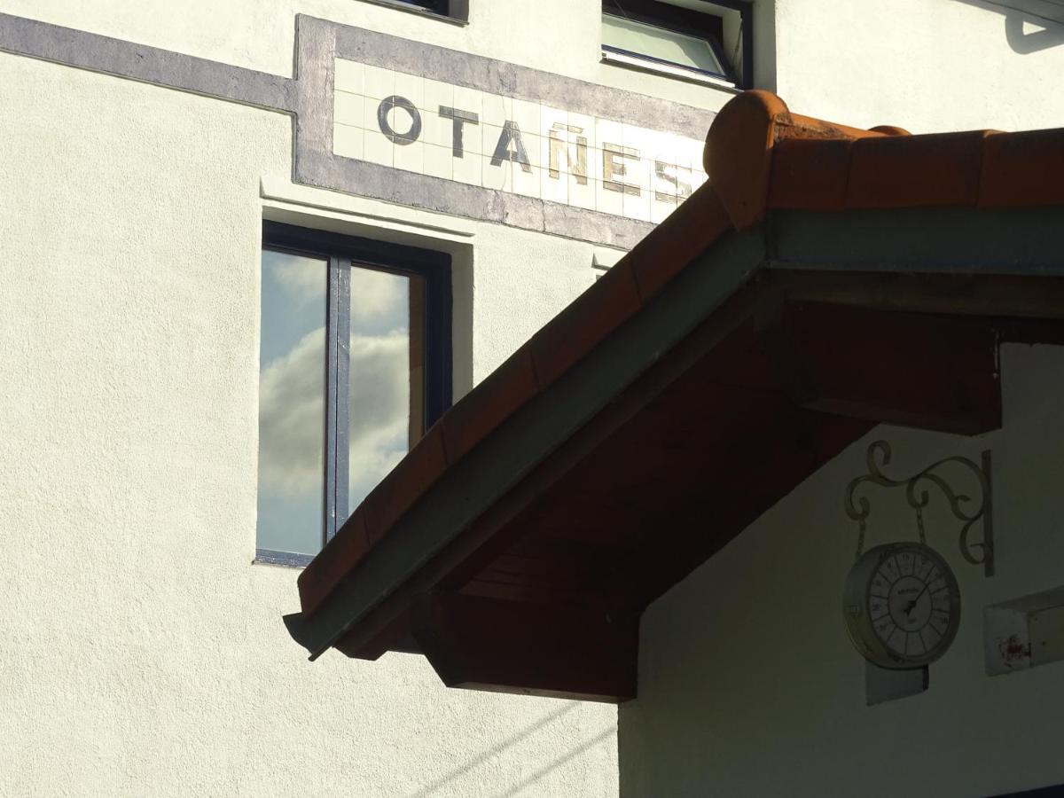 Pensjonat Castro Urdiales - La Vieja Estacion - Cerca De Bilbao Zewnętrze zdjęcie